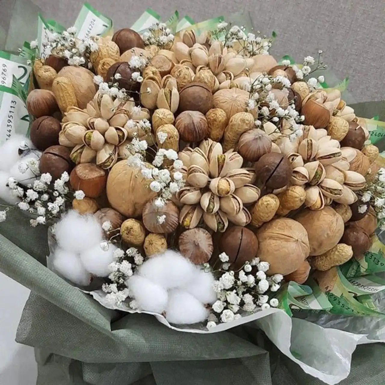 تزیین آجیل شب یلدا برای عروس + زیباترین مدل دیزاین و تزیین آجیل شب یلدا امسال