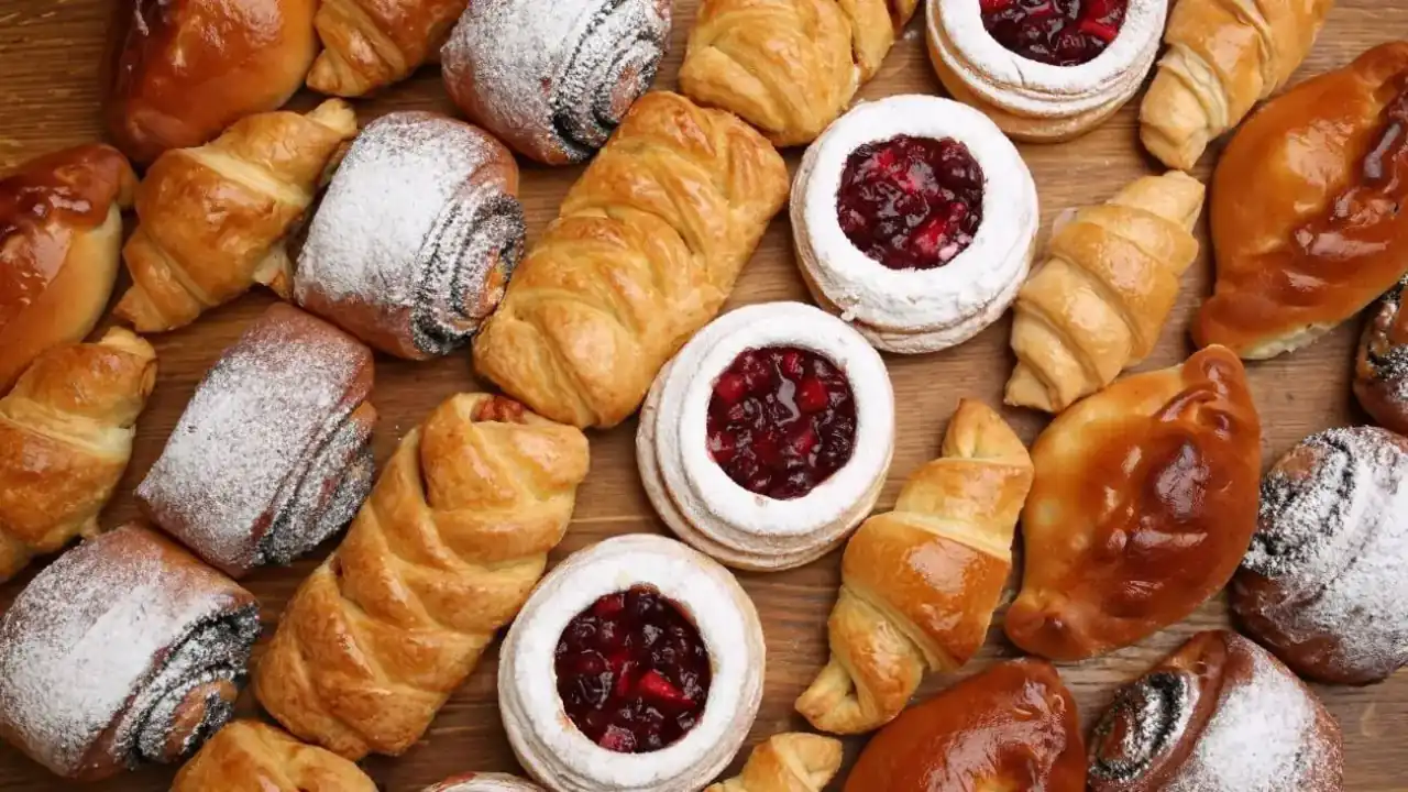 انواع شیرینی + شیک ترین و زیباترین مدل های انواع شیرینی ترند امسال