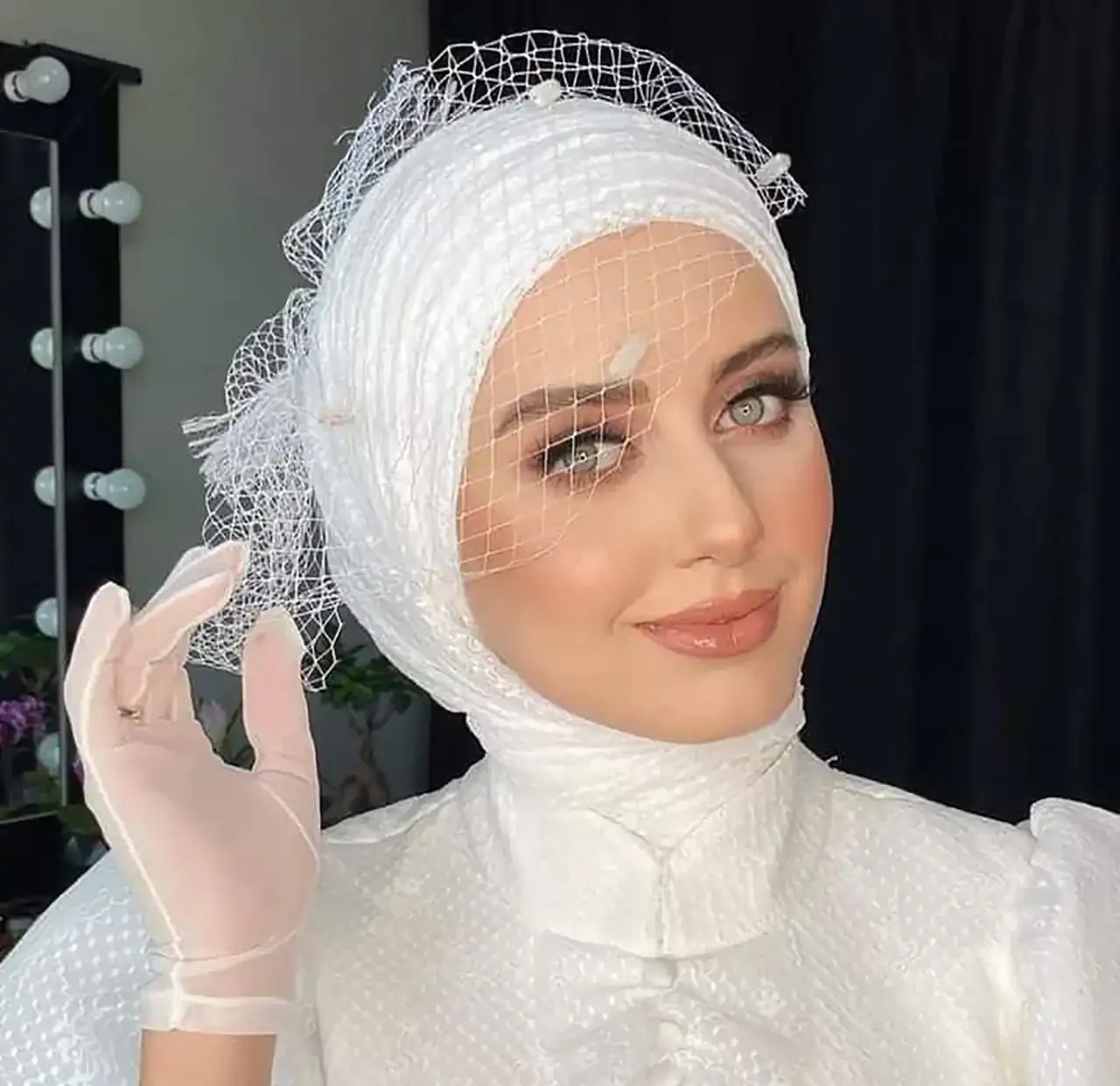 مدل آرایش با حجاب صورت + زیباترین مدل های آرایش صورت بسیار سنگین و شکیل