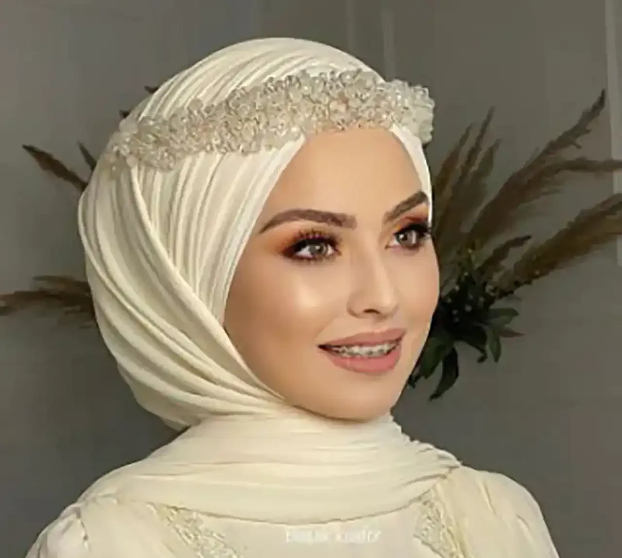 مدل آرایش با حجاب صورت + زیباترین مدل های آرایش صورت بسیار سنگین و شکیل