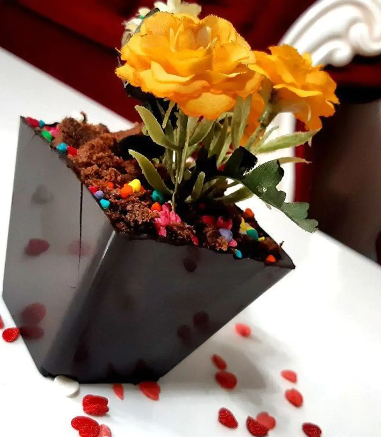 کیک مدل گلدان کوچک و بزرگ با طرح های متفاوت و فانتزی که جایی ندیده اید