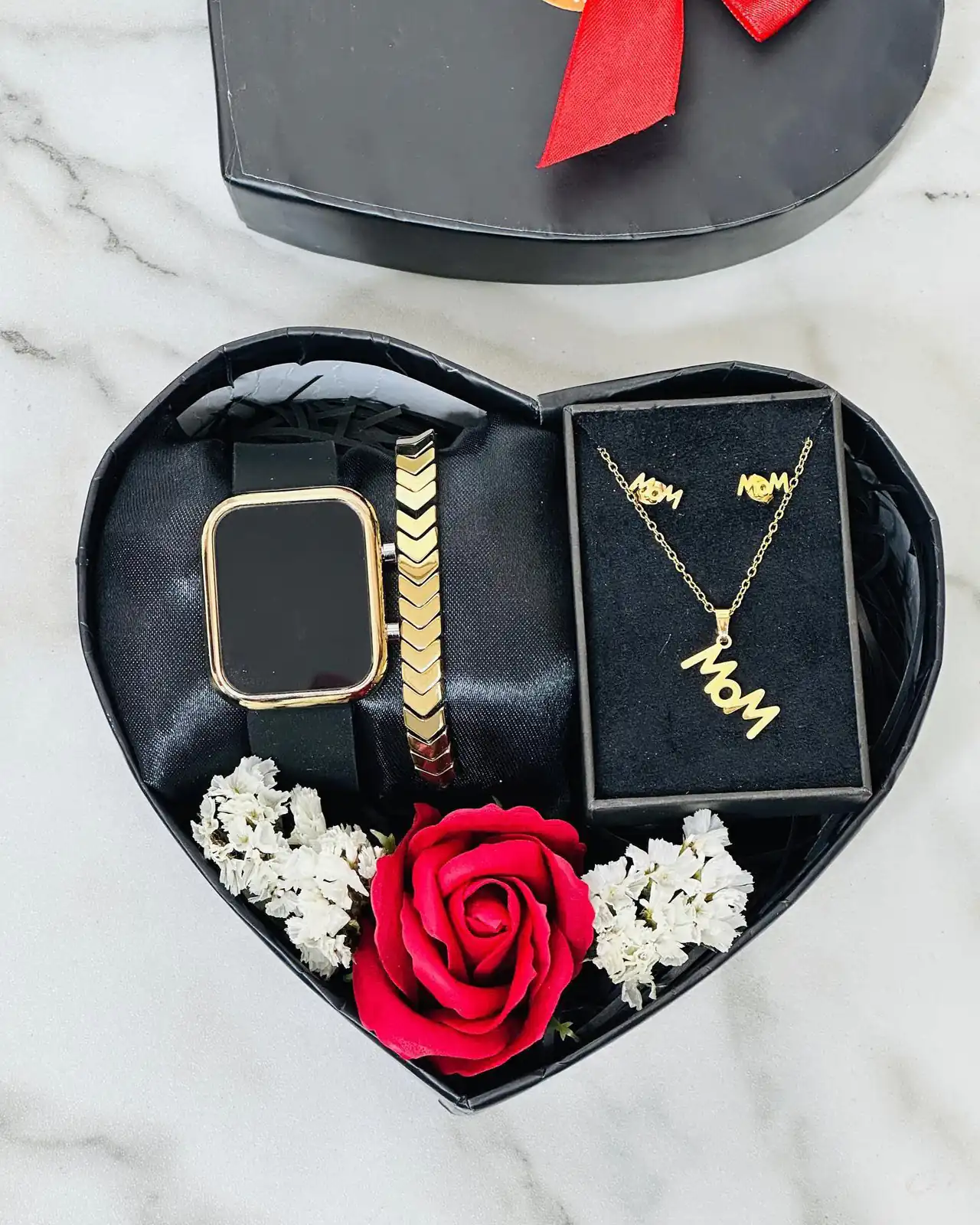 کادوی روز مادر + زیباترین و شیک ترین مدل های کادوی روز مادر برای امسال
