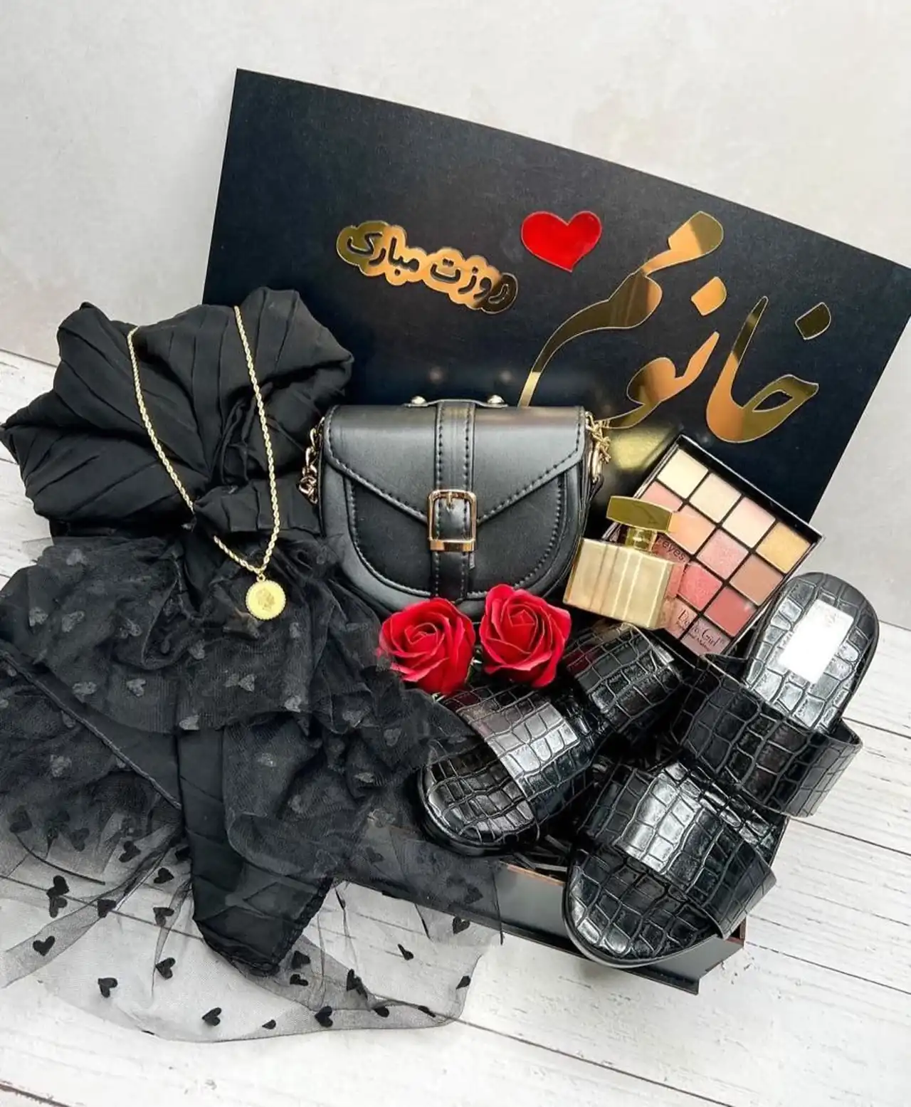کادوی روز مادر + زیباترین و شیک ترین مدل های کادوی روز مادر برای امسال