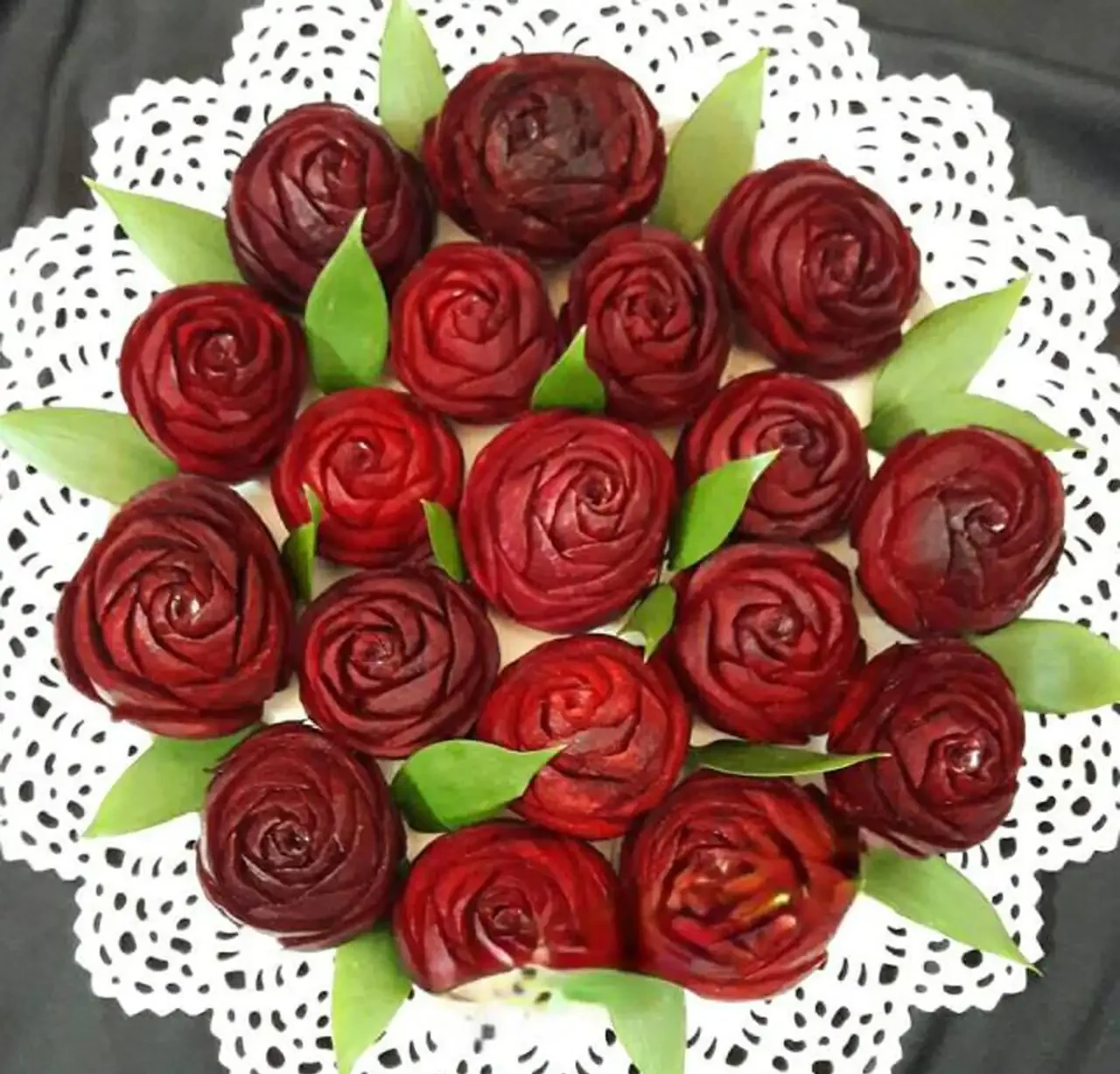 طرز تزیین لبو شب یلدا + بهترین ایده ها برای تزیین لبو برای شب یلدا امسال