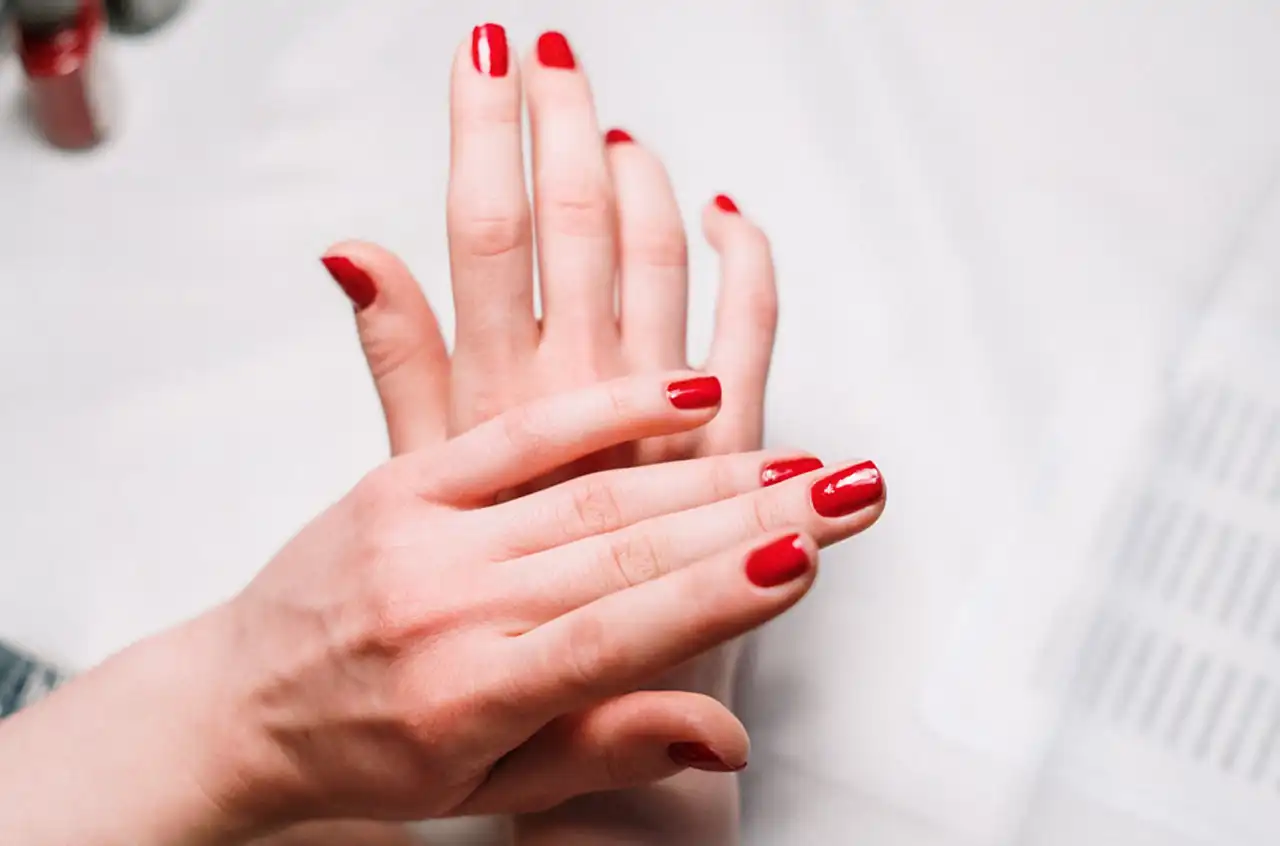 مدل عکس گرفتن از ناخن + استفاده از ایده های تازه و جدید برای عکاسی از ناخن به صورت حرفه ای