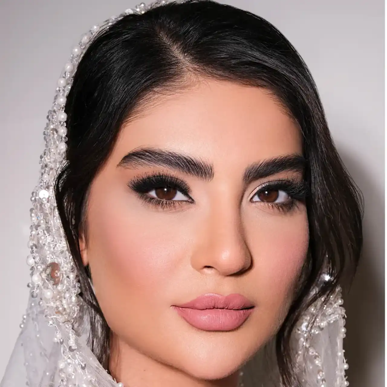 مدل آرایش اسموکی عروس + زیباترین و جذاب ترین تکنیک آرایش اسموکی برای عروس خانم های سخت پسند