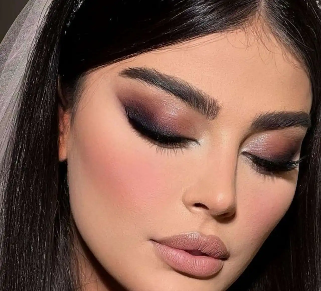 مدل آرایش اسموکی عروس + زیباترین و جذاب ترین تکنیک آرایش اسموکی برای عروس خانم های سخت پسند