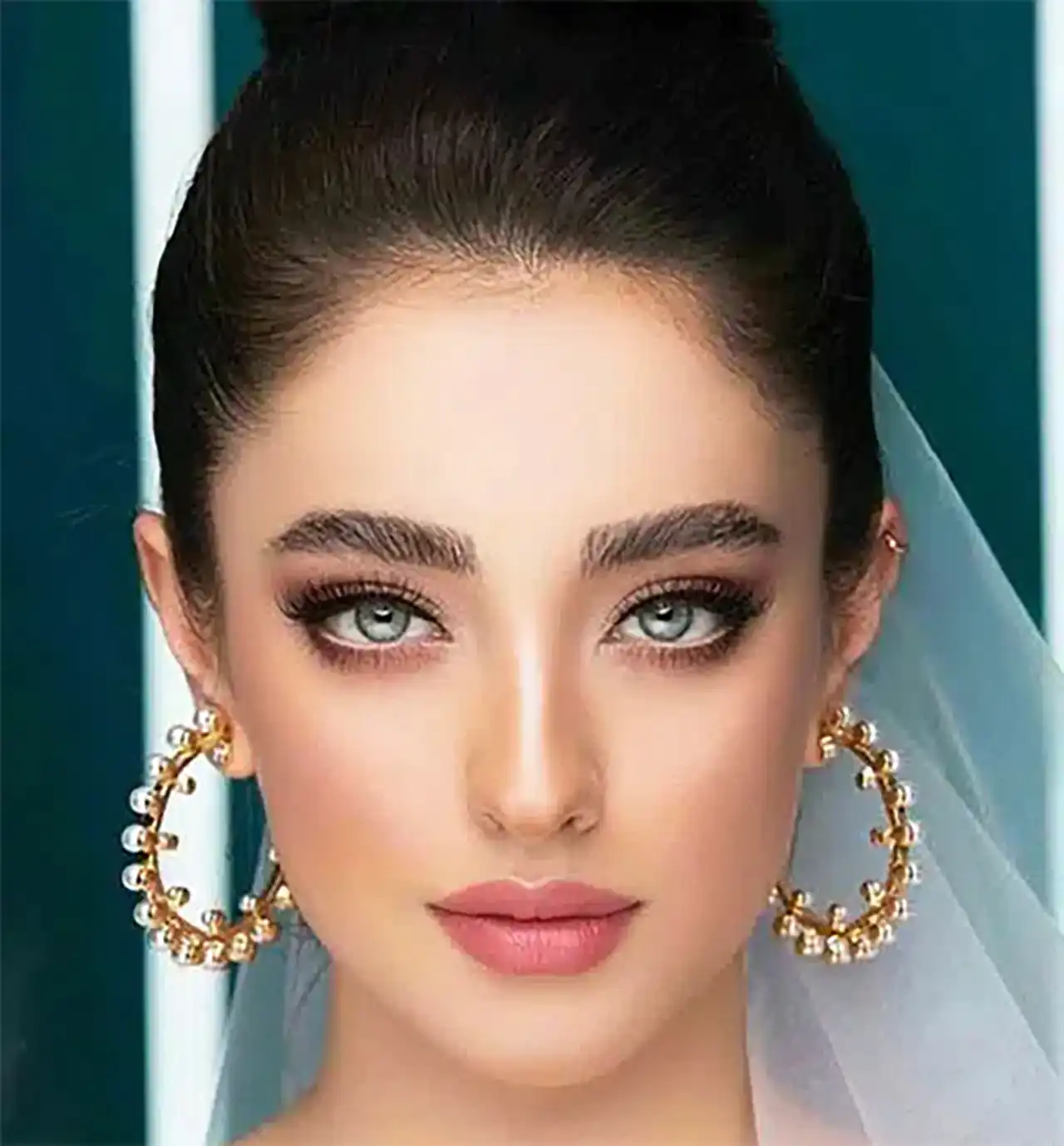 مدل آرایش اسموکی دخترانه زیبا و باکلاس + 15 تا از زیباترین میکاپ ها را اینجا ببینید