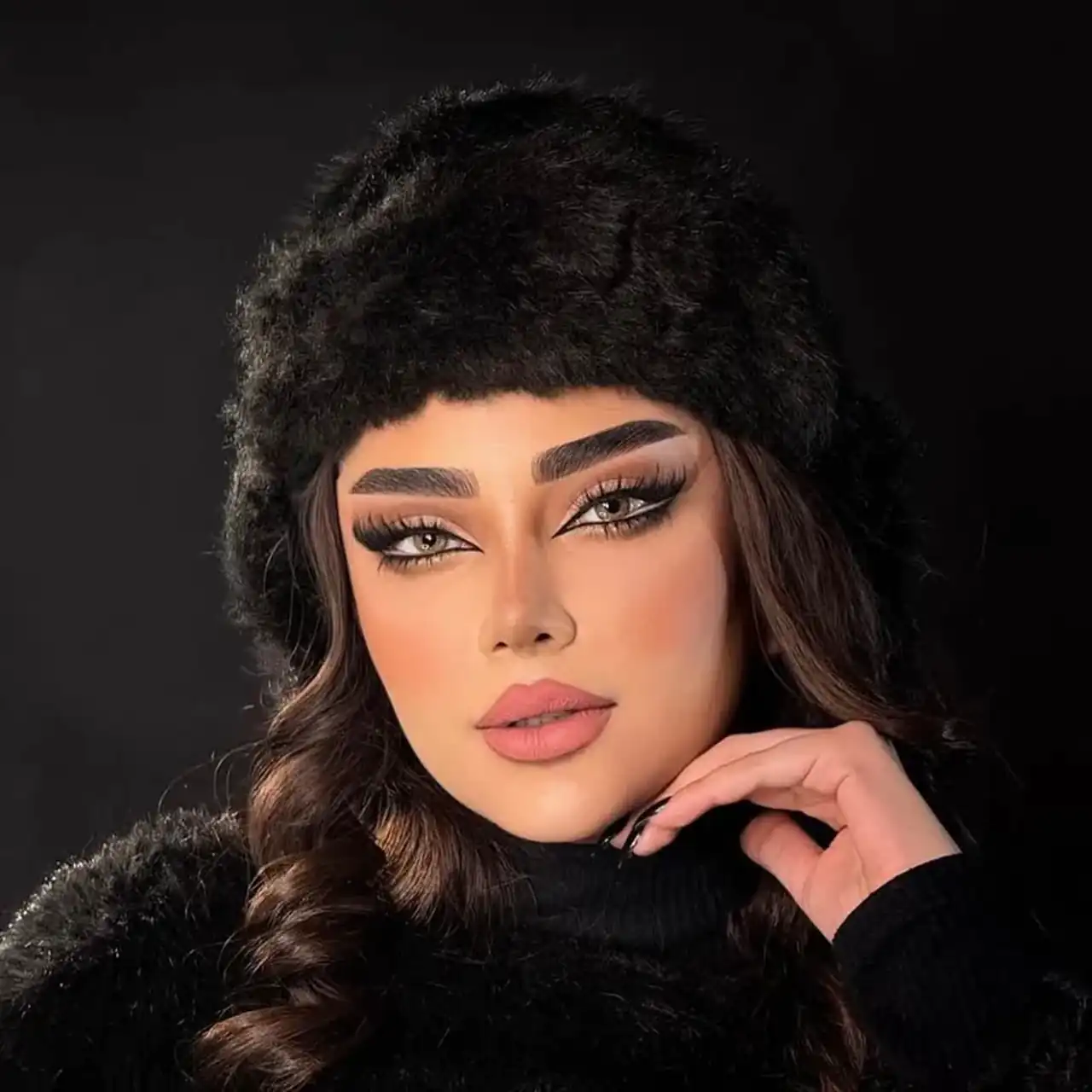 مدل آرایش اسموکی دخترانه زیبا و باکلاس + 15 تا از زیباترین میکاپ ها را اینجا ببینید