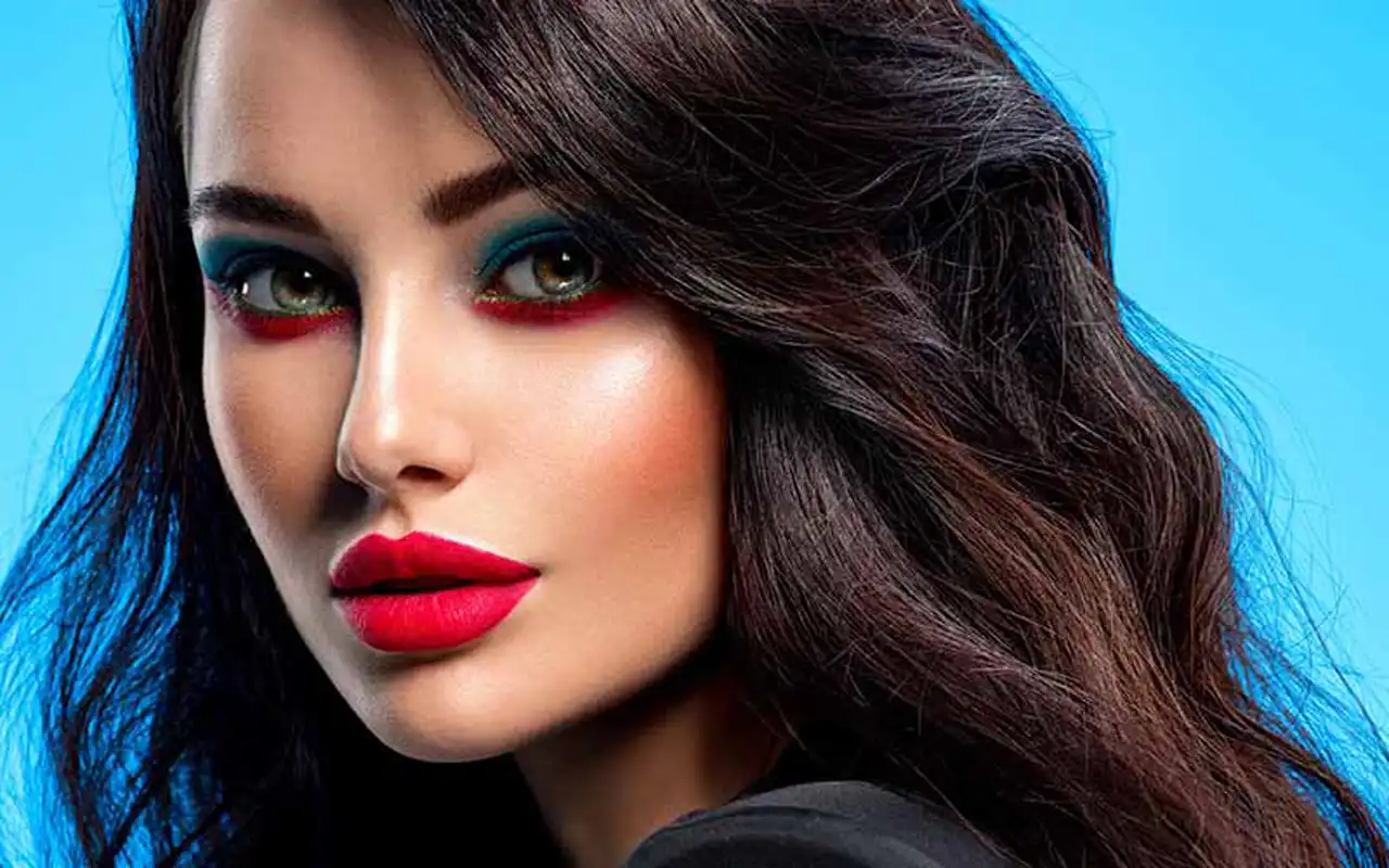 مدل آرایش اسموکی با رژ قرمز + تکنیک جدید و به روز برای آرایش اسموکی بسیار شیک و زیبا