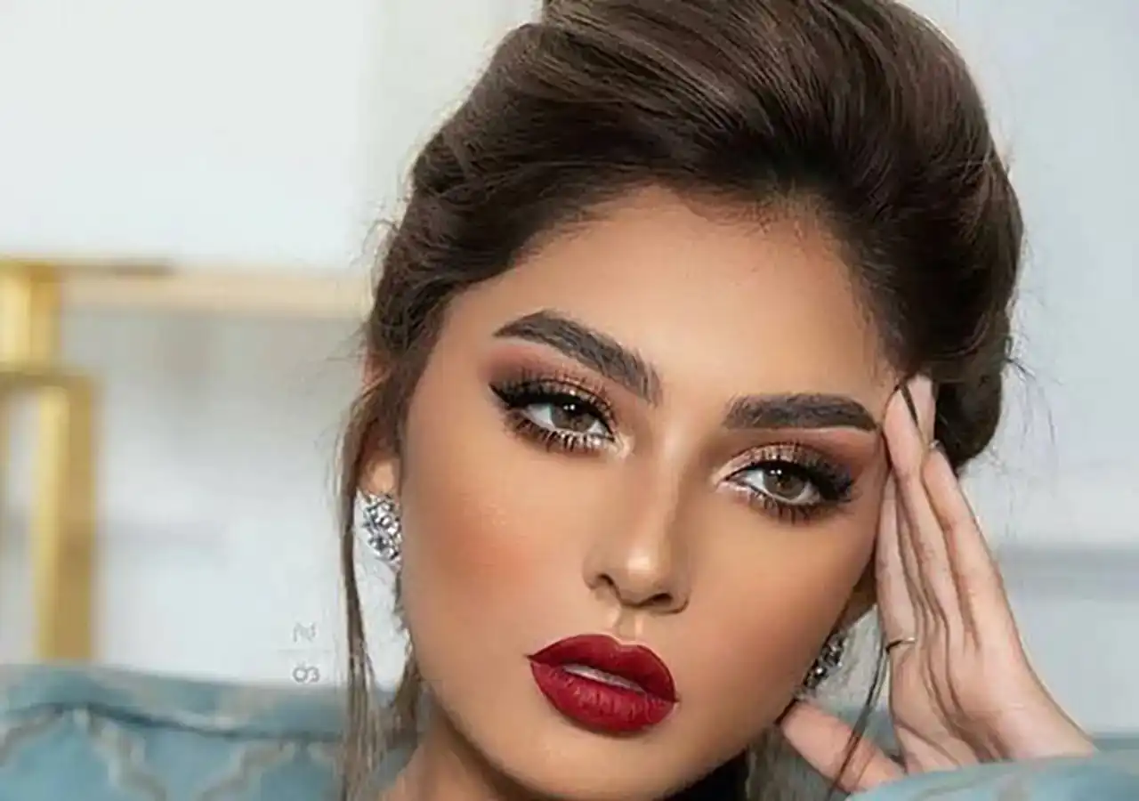 مدل آرایش اسموکی لایت زیبا و شیک برای تولد و عروسی که جایی ندیده اید