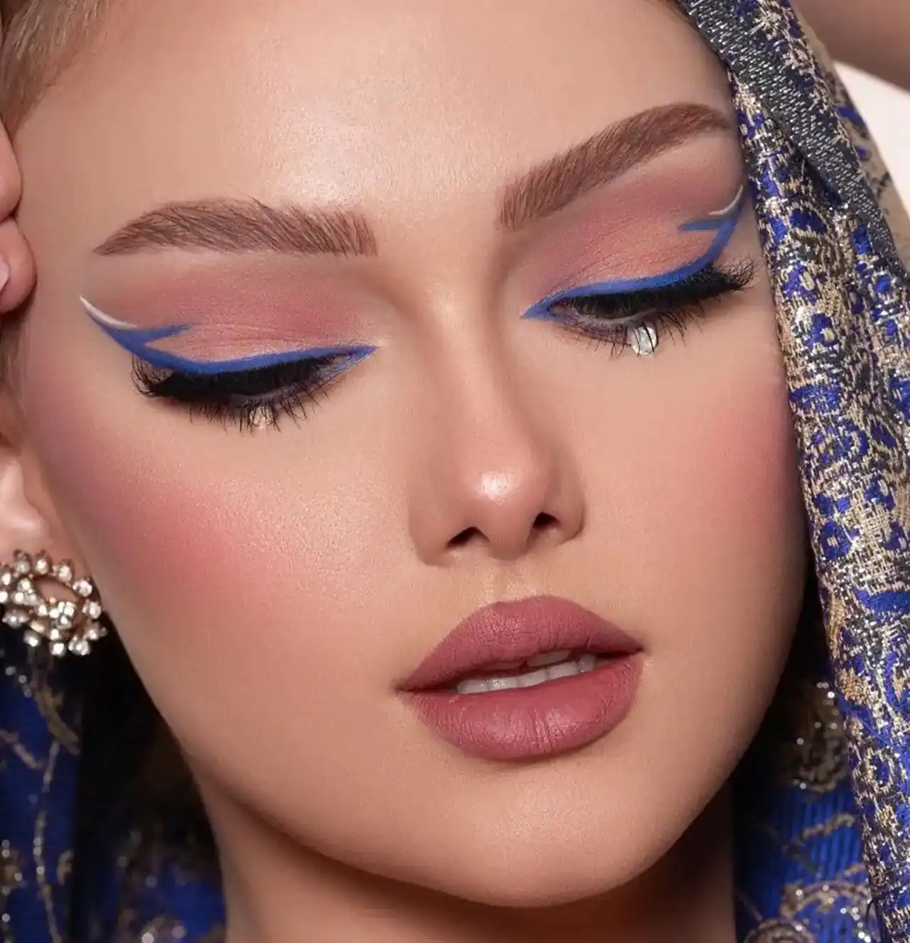 مدل آرایش ترند امسال نمایشی از رنگها و سبکهای مد روز جهانی با نکات کلیدی و خفن