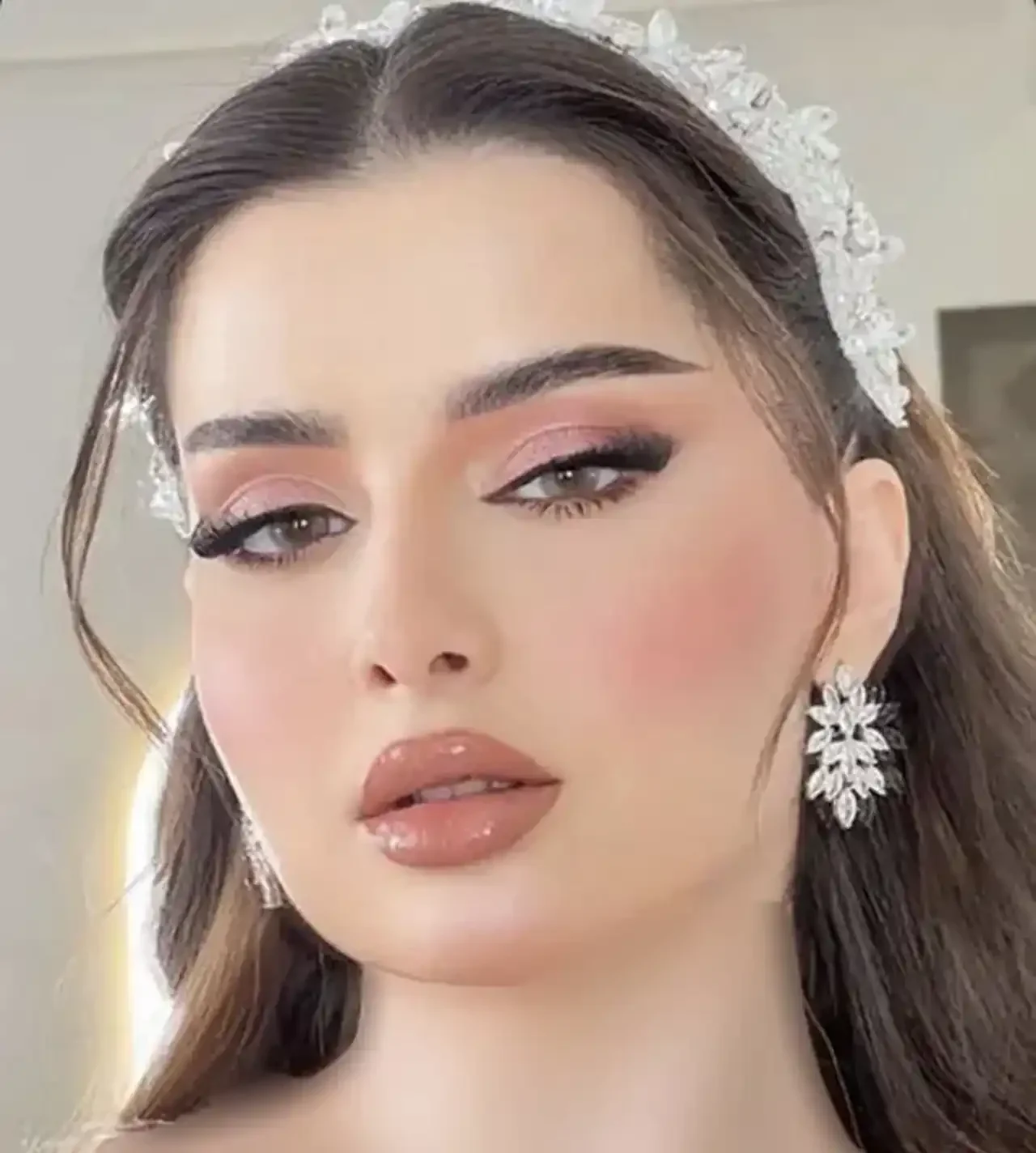 مدل آرایش ترند امسال نمایشی از رنگها و سبکهای مد روز جهانی با نکات کلیدی و خفن