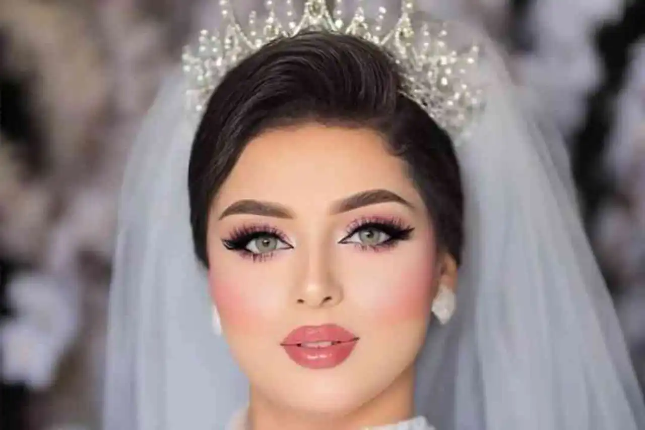 مدل عروس امسال + زیباترین و شیک ترین مدل های میکاپ و شنیون برای عروس خانم های سخت پسند