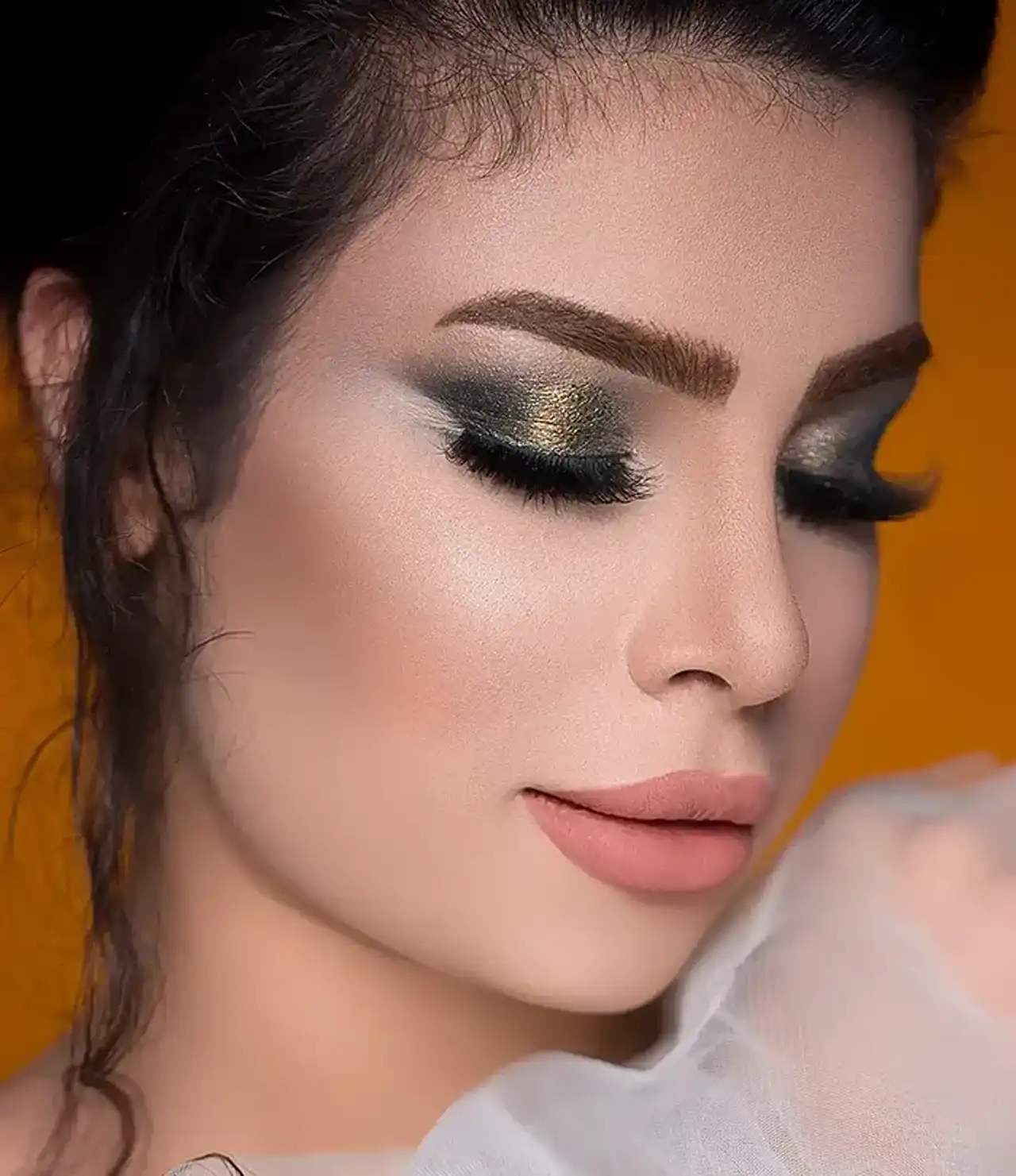 مدل عروس اسموکی + زیبایی و جذابیت چهره با آرایش به سبک اسموکی برای عروس خانم های زیبارو