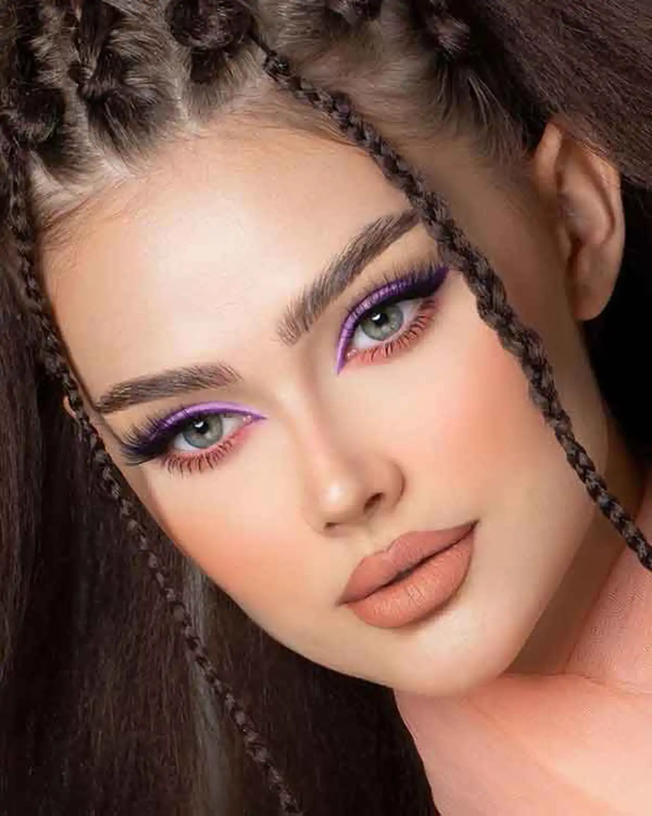 مدل چشم عروسکی + تکنیک های کاربردی برای آرایش چشم عروسکی با متد روز