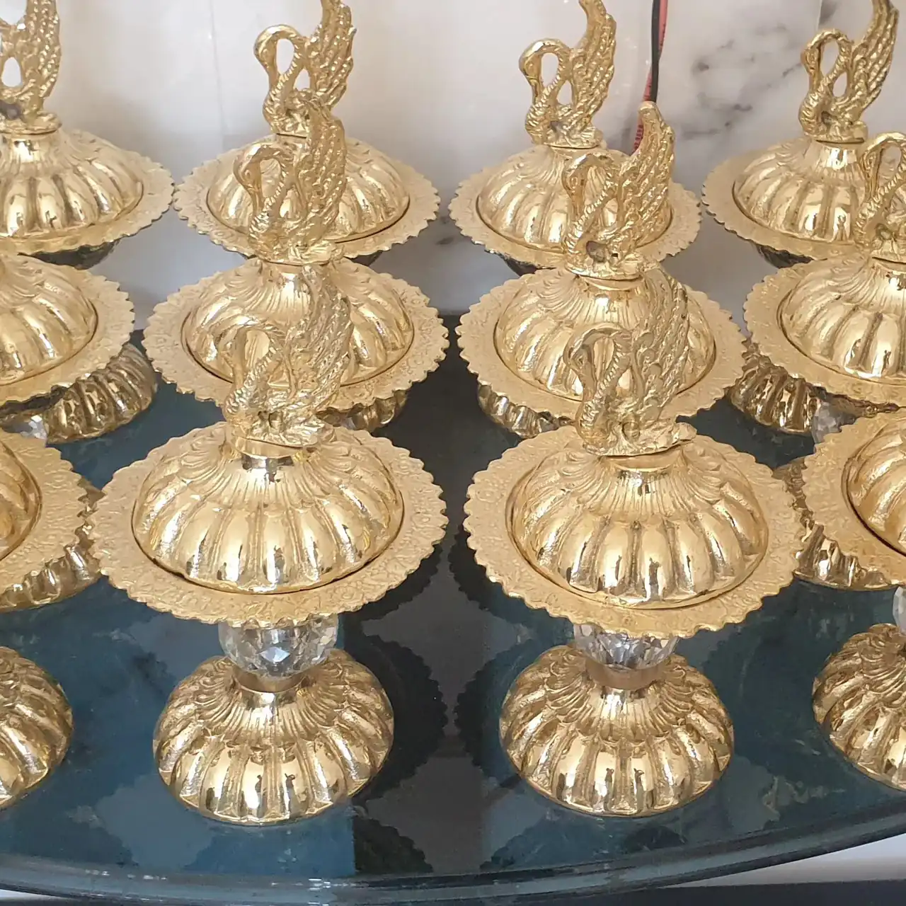 مدل قندان جدید کریستال و برنجی با طرح های ساده و زیبا برای باسلیقه ها