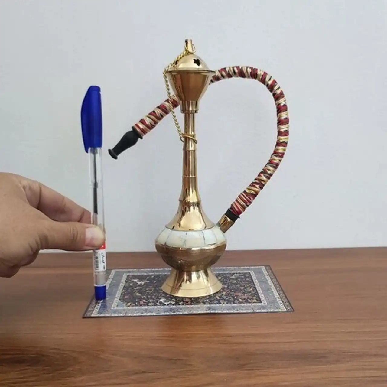 مدل قلیان کوچک و زیبا با طرح های برنجی و شیشه ای که جایی ندیده اید