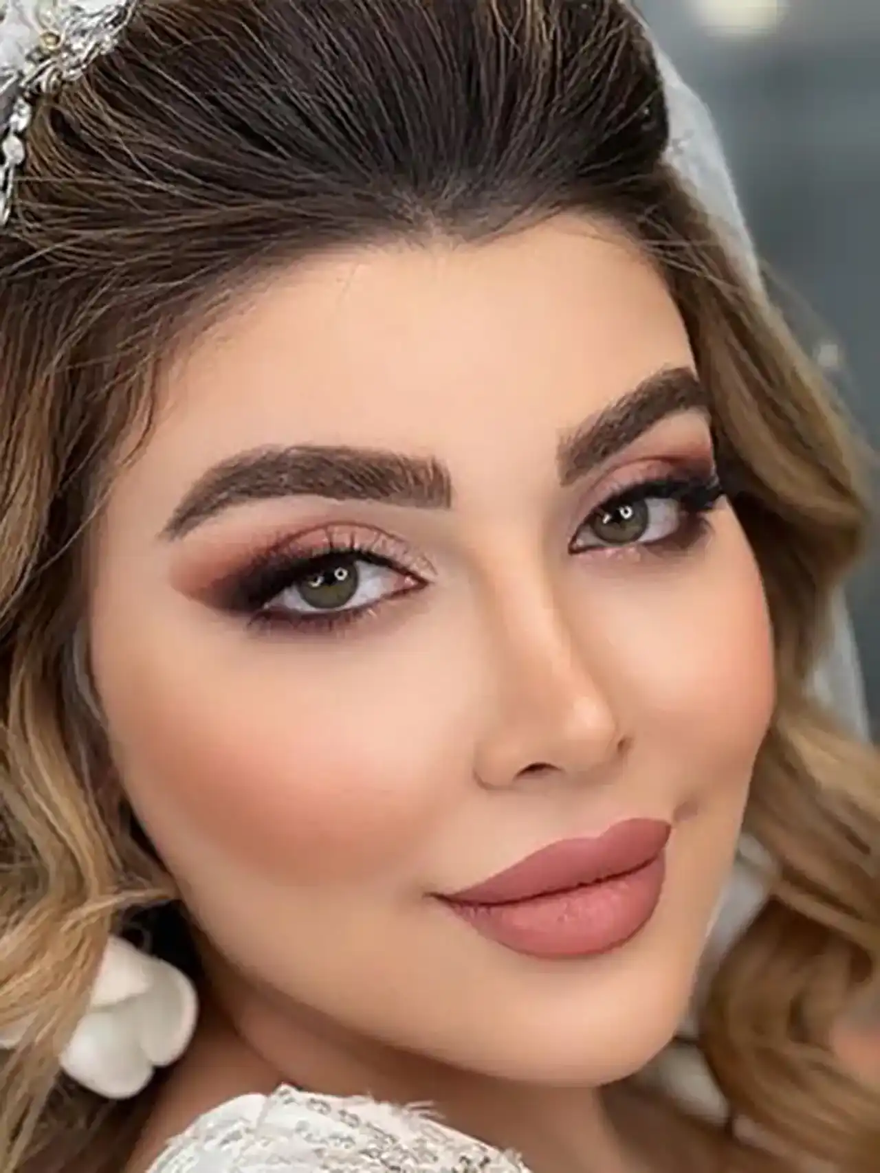 مدل های آرایش + ایجاد تغییرات در چهره برای افزایش زیبایی صورت با سبک جدید آرایش