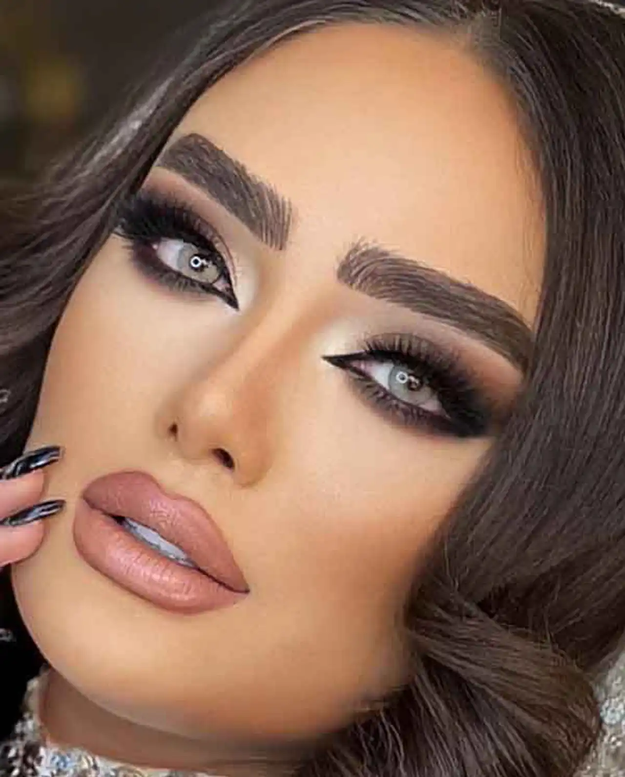 مدل های آرایش + ایجاد تغییرات در چهره برای افزایش زیبایی صورت با سبک جدید آرایش