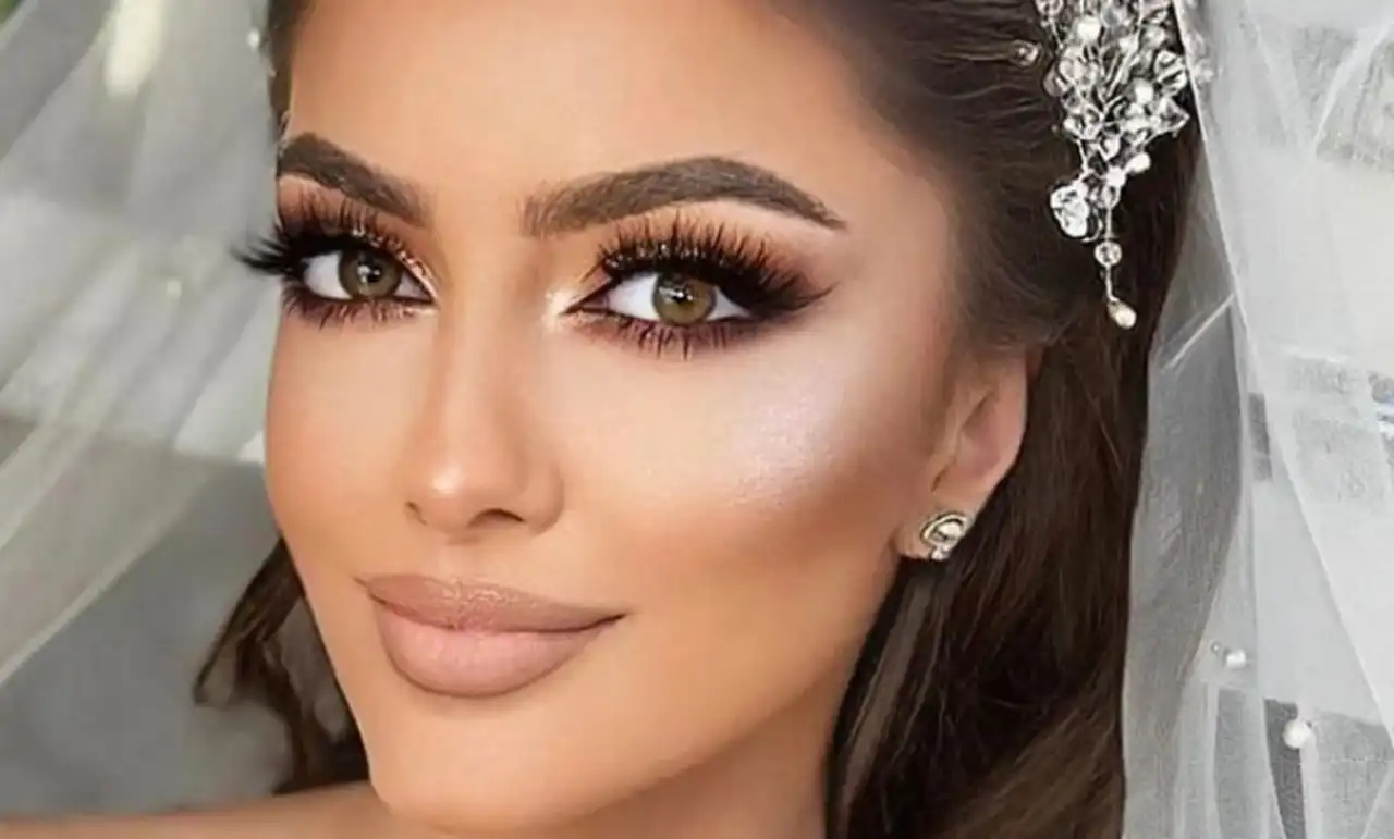 مدل های آرایش + ایجاد تغییرات در چهره برای افزایش زیبایی صورت با سبک جدید آرایش