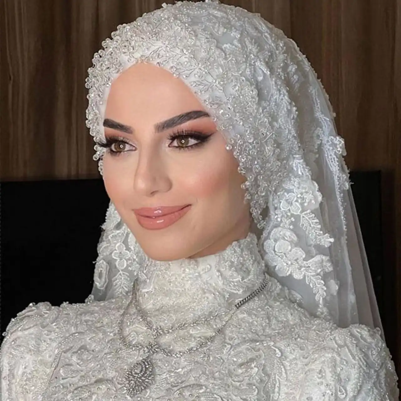 مدل حجاب عروس + زیباترین و خاص ترین میکاپ ها و لباس های عروس جدید