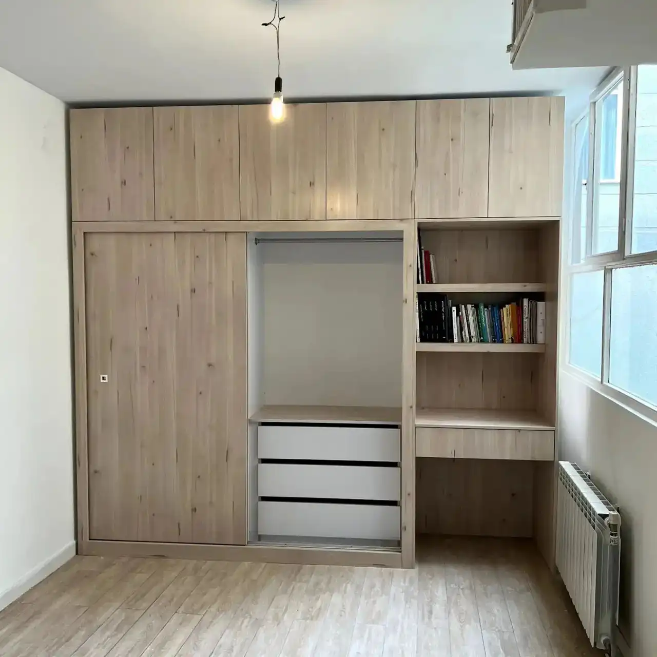 مدل کتابخانه با میز تحریر + ایده های جدید و متفاوت برای طراحی کتابخانه شیک با میز تحریر