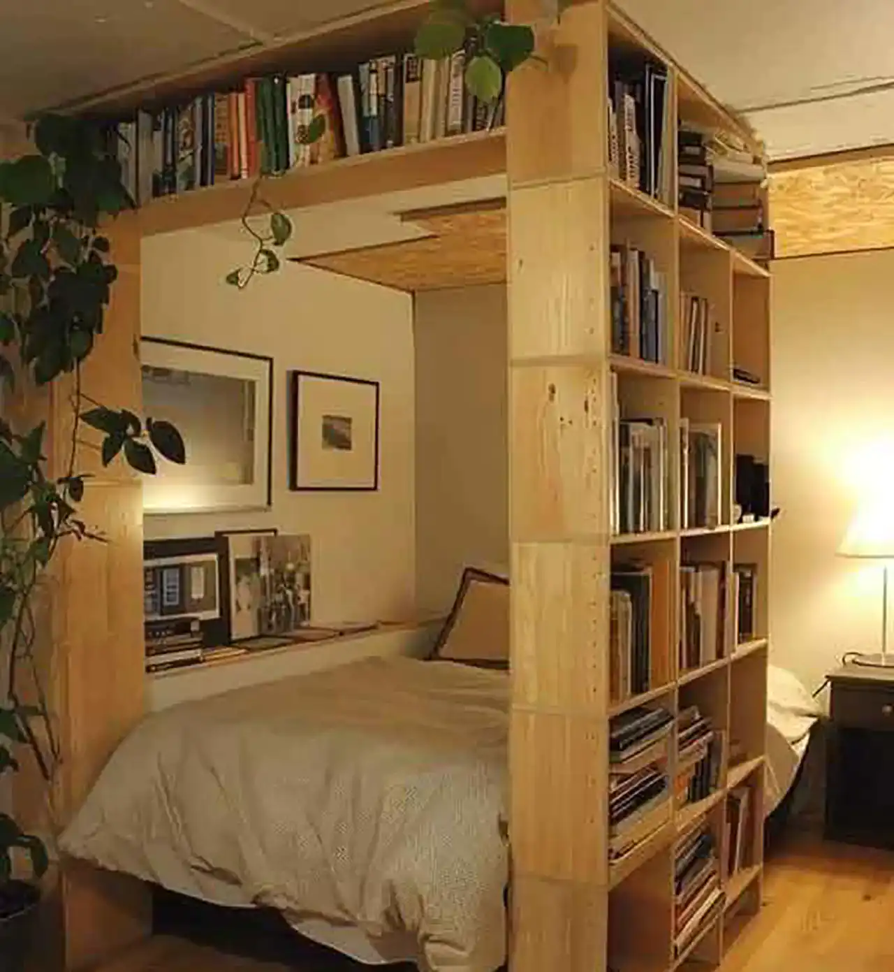 مدل کتابخانه اتاق خواب با طراحی های جادار و مدرن برای متراژ های بزرگ و کوچک