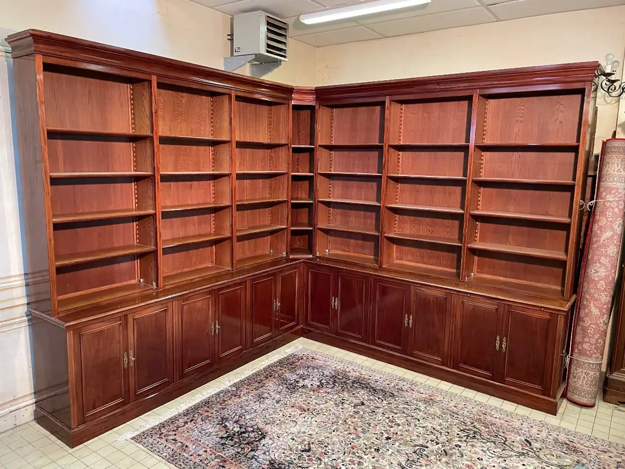 مدل کتابخانه اتاق خواب با طراحی های جادار و مدرن برای متراژ های بزرگ و کوچک