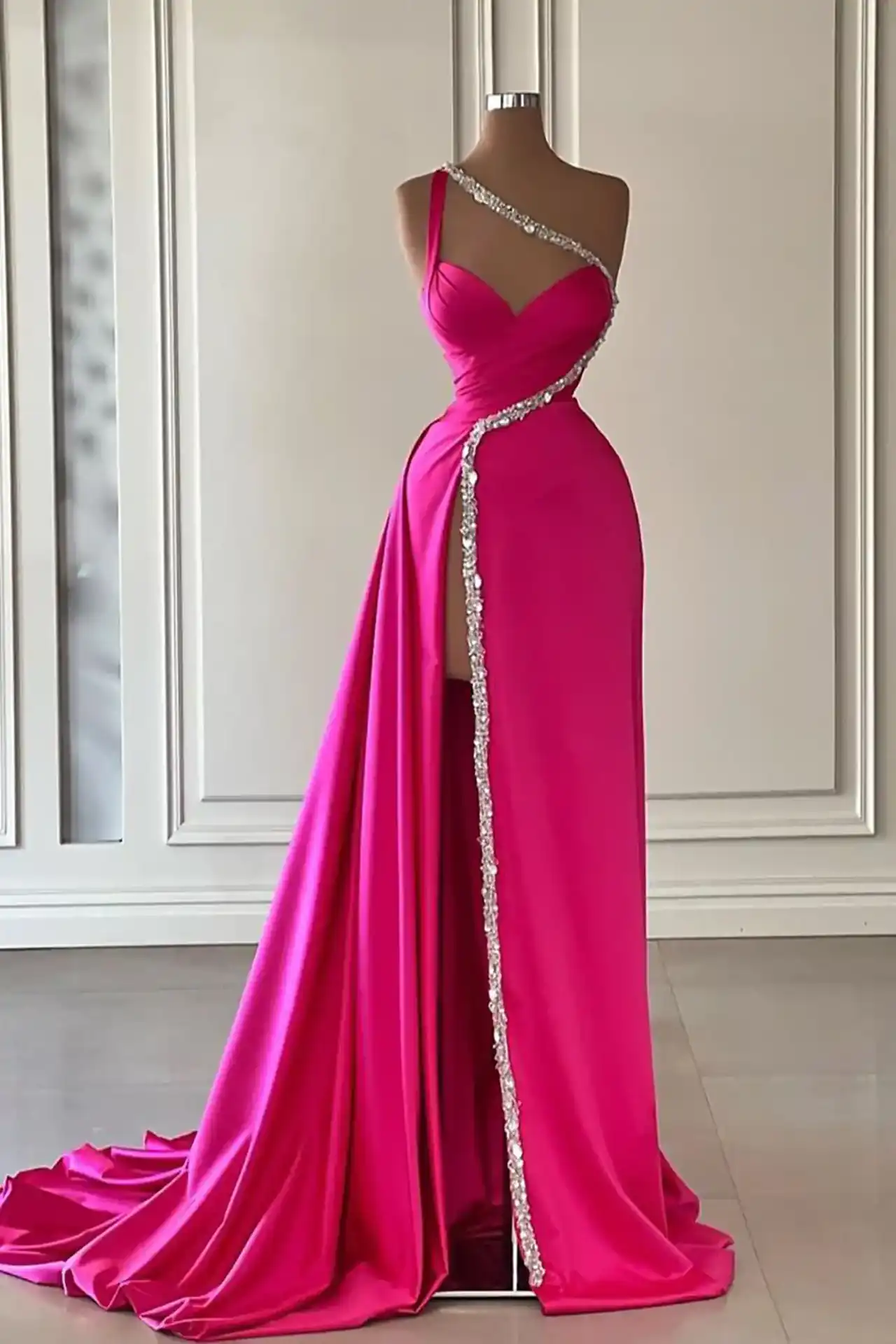 مدل لباس مجلسی اینستاگرام + مدل های خفن و به روز لباس مجلسی ماکسی و سنگ دوزی شده برای افراد خاص