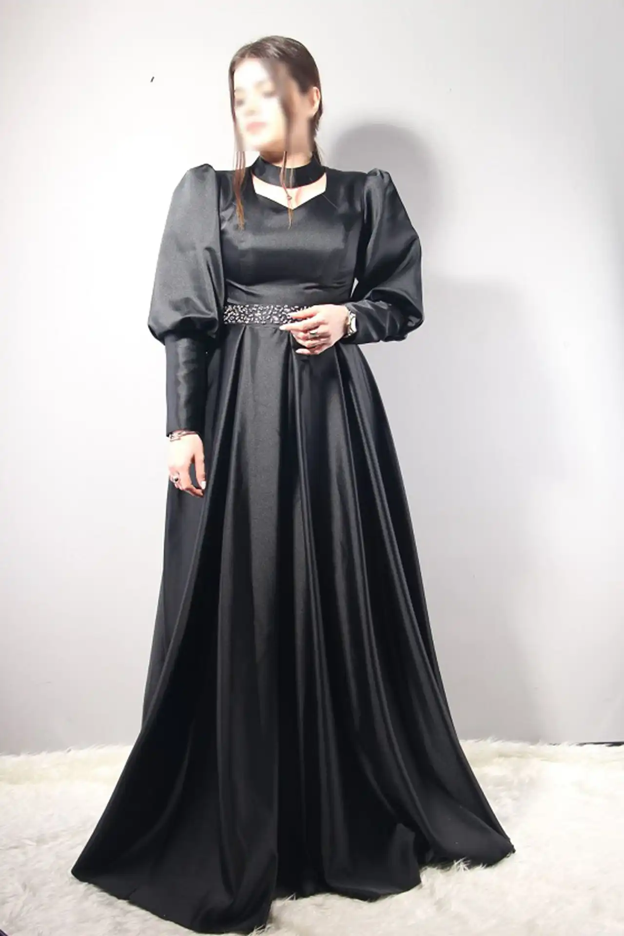مدل لباس مجلسی اینستاگرام + مدل های خفن و به روز لباس مجلسی ماکسی و سنگ دوزی شده برای افراد خاص