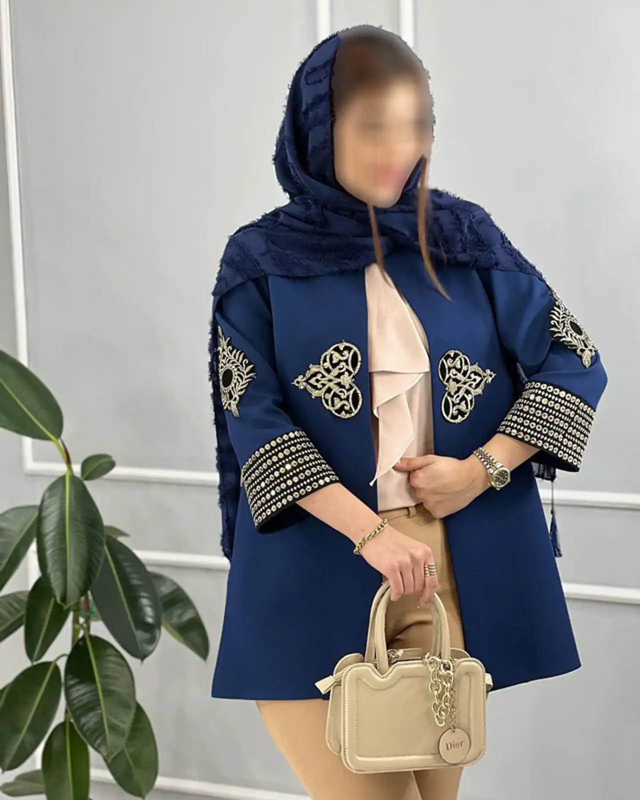 مدل مانتو ایرانی + شیک ترین و باکلاس ترین مدل های مانتو ایرانی سنتی با پارچه های خاص