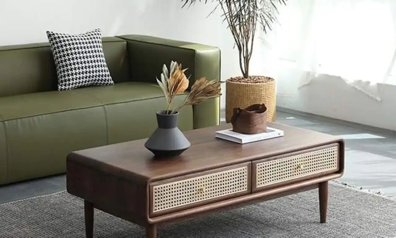 مدل میز جلو مبلی چوبی حس طبیعی و گرم در فضای نشیمن برای سبک مدرن و کلاسیک