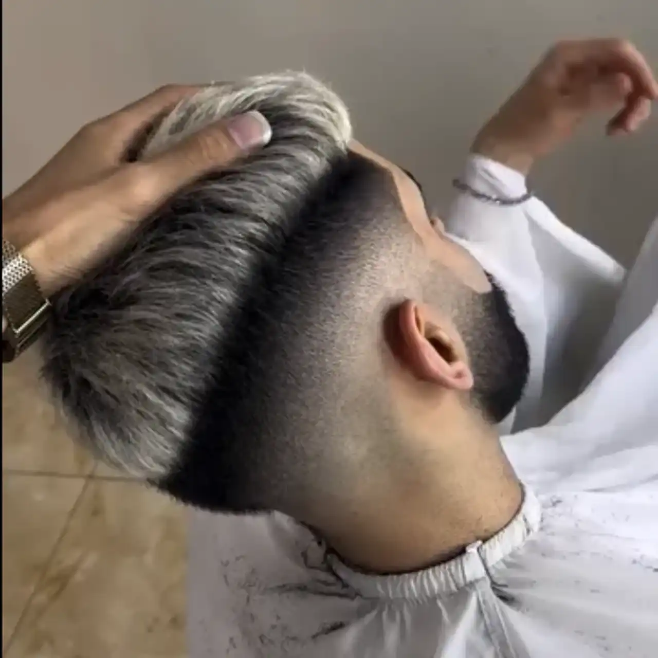 مدل مو اسپایکی یخی + سبک مدرن و جسورانه برای مو با مدل اسپایکی یخی پرطرفدار بین جوانان