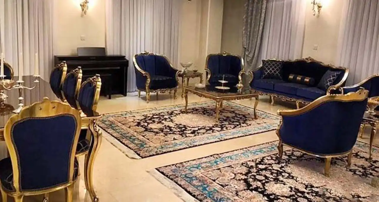 مدل مبل ایتالیایی + طراحی کلاسیک با جزئیات تزئینی در مدل های جدید مبل ایتالیایی