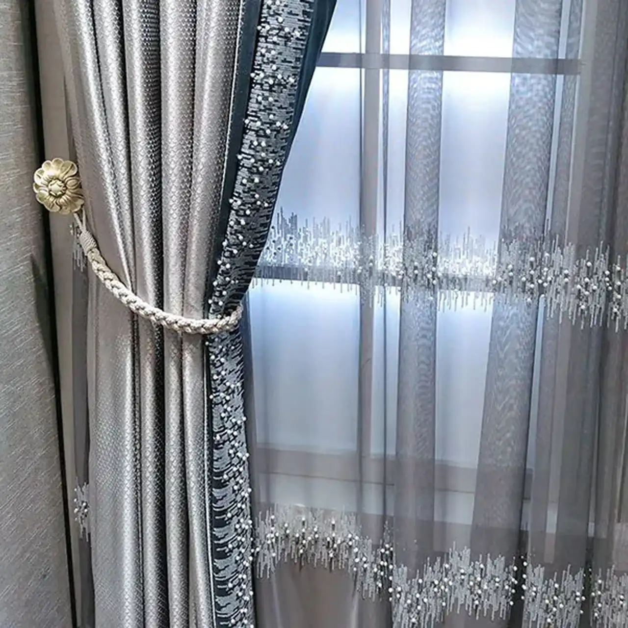 مدل پرده خاص حریر و توری + رنگ ها و طرح های شیک برای اتاق و پذیرایی
