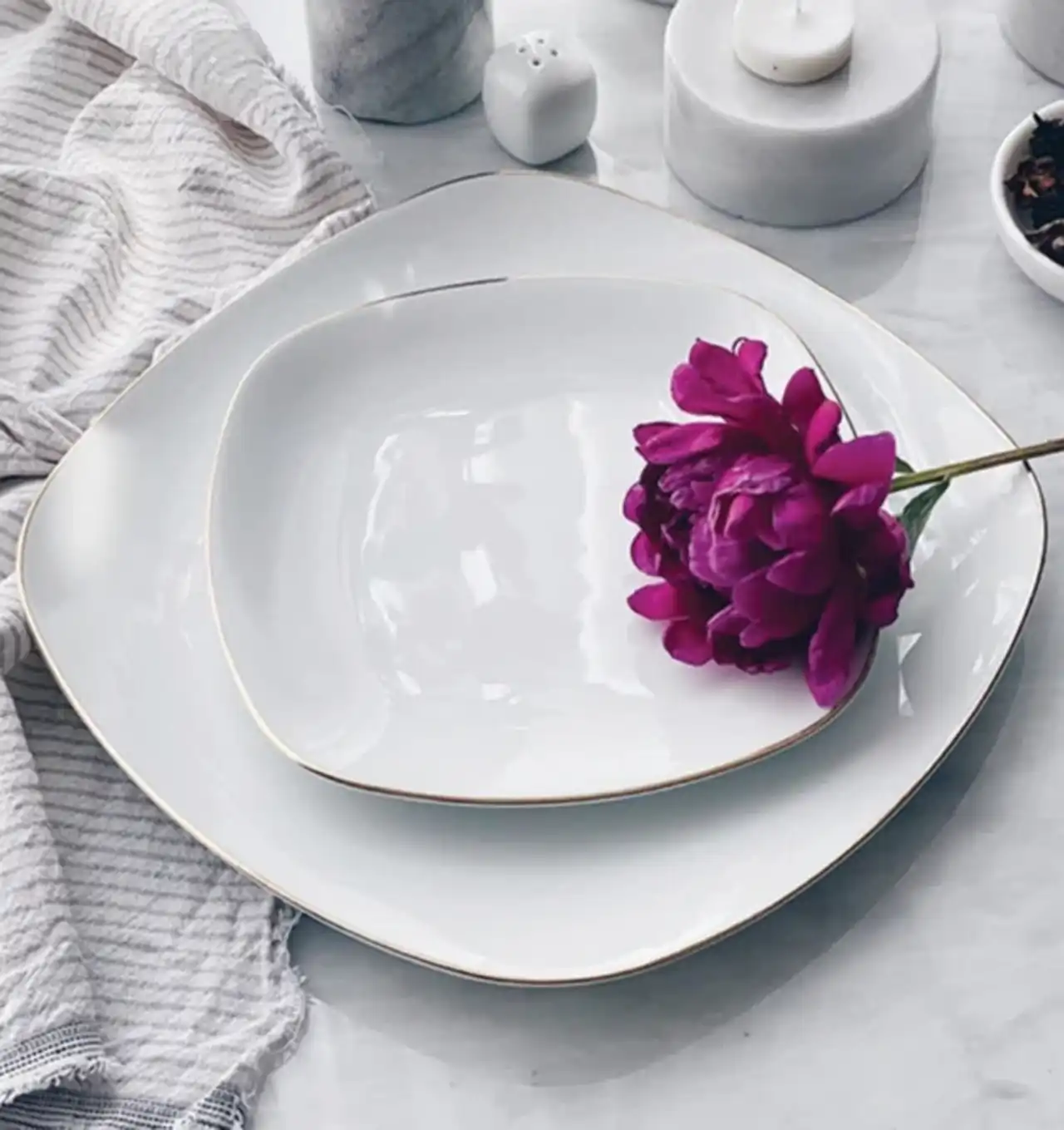 مدل های سرویس غذاخوری چینی زرین + طراحی خاص و شیک سرویس چینی زرین مناسب برای خرید جهیزیه