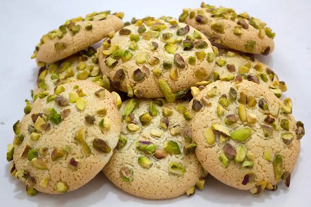 مدل شیرینی اردی با شکلات و مغز ها + رسپی خوشمزه برای کدبانو ها