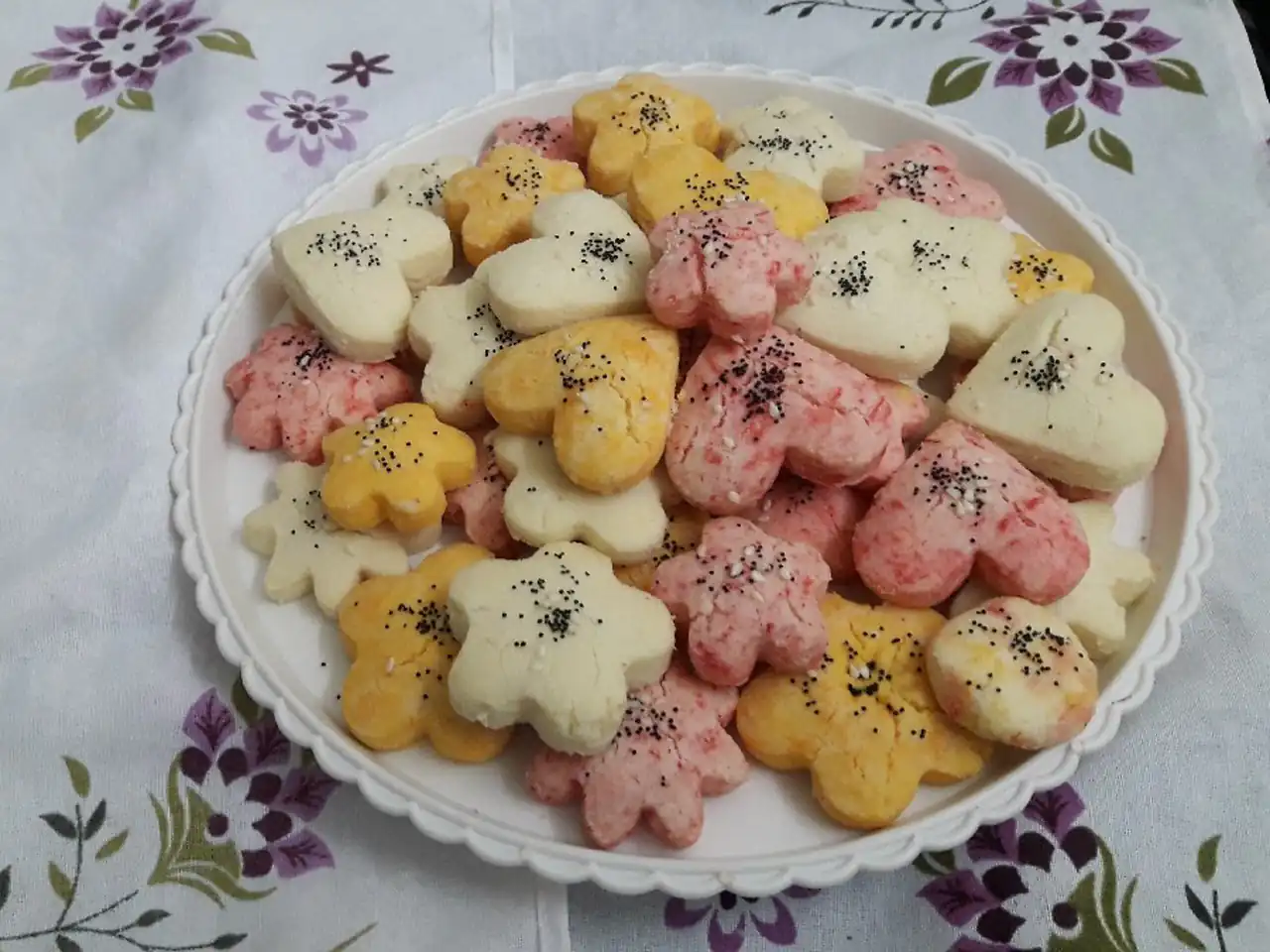 مدل شیرینی اردی با شکلات و مغز ها + رسپی خوشمزه برای کدبانو ها