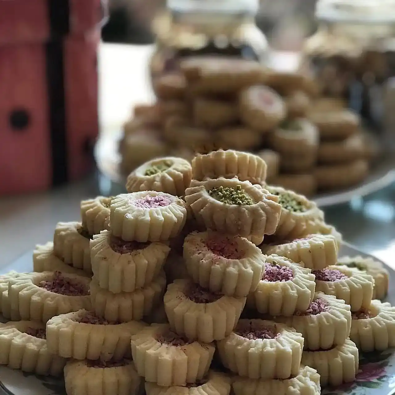 مدل شیرینی اردی با شکلات و مغز ها + رسپی خوشمزه برای کدبانو ها