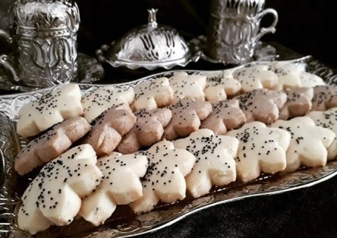 مدل شیرینی اردی با شکلات و مغز ها + رسپی خوشمزه برای کدبانو ها