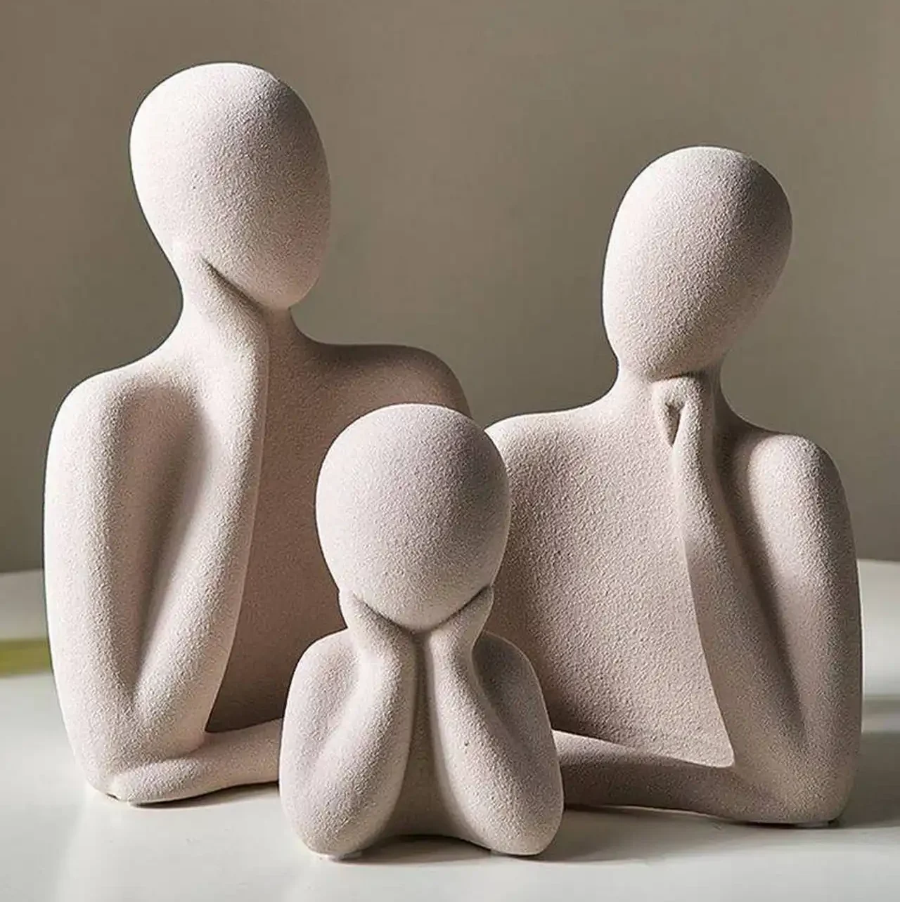 مجسمه مدرن + نمونه های زیبا و بسیار شیک مجسمه فانتزی و مدرن جنس سرامیک چینی