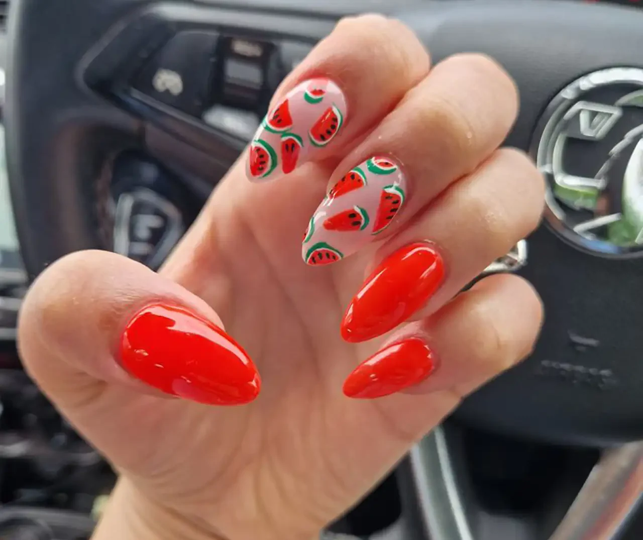 مدل ناخن شب یلدا + زیباترین و شیک ترین مدل های ناخن شب یلدای امسال