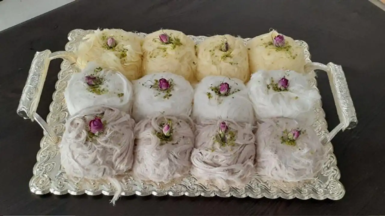 تزیین پشمک شب یلدا برای عروس + زیباترین مدل تزیین پشمک شب یلدا عروس امسال