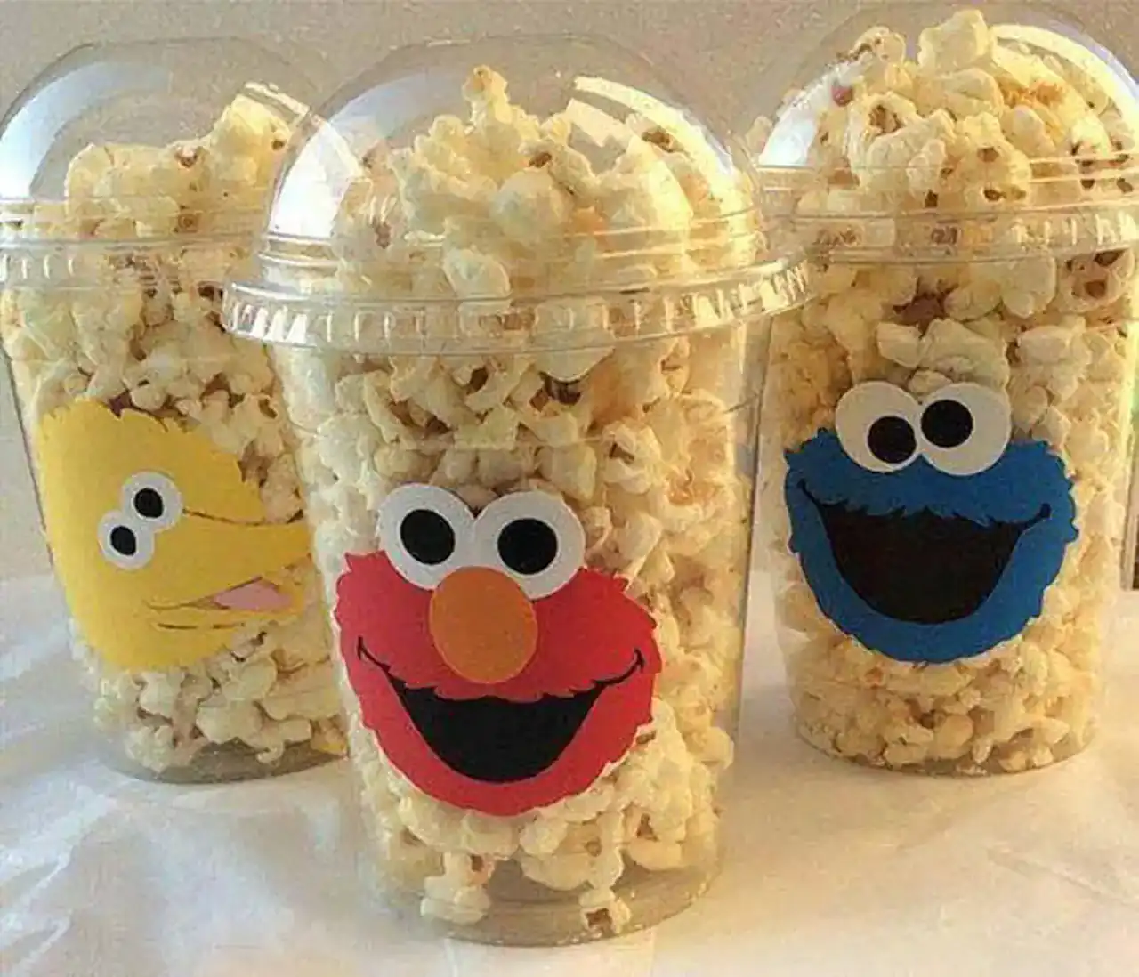 تزیین پفیلا در لیوان کاغذی + زیباترین مدل های دیزاین و تزیین پفیلا در لیوان کاغذی