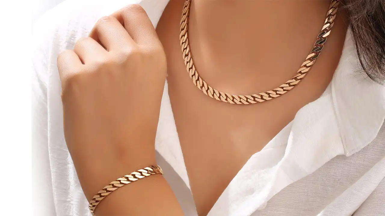 سرویس طلا شیک و جدید + مدل های باکلاس و خاص سرویس طلا سفید و زرد مخصوص عروس خانم ها