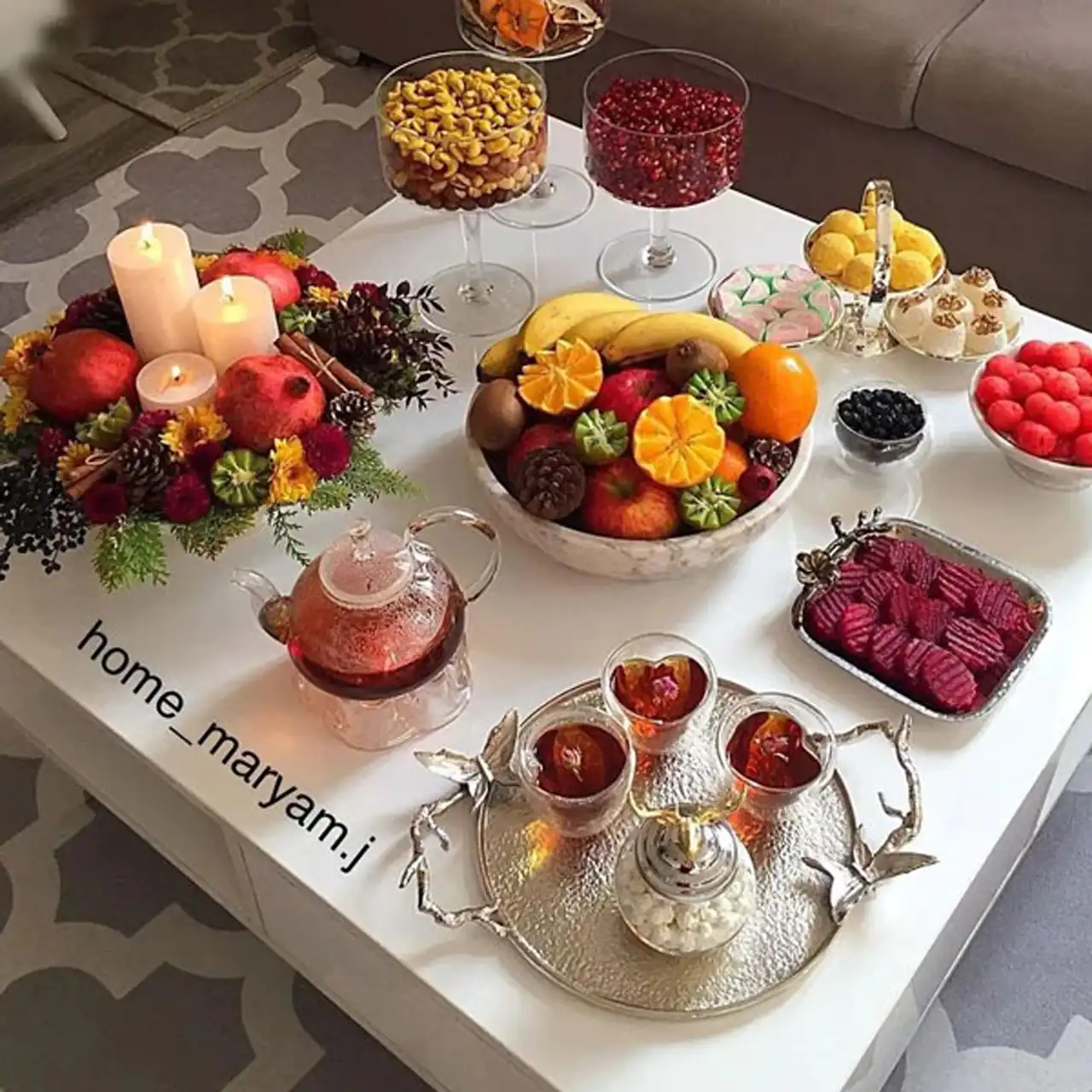 مدل تزیین سینی شب یلدا + بهترین و زیباترین مدل های دیزاین و تزیین سینی شب یلدا