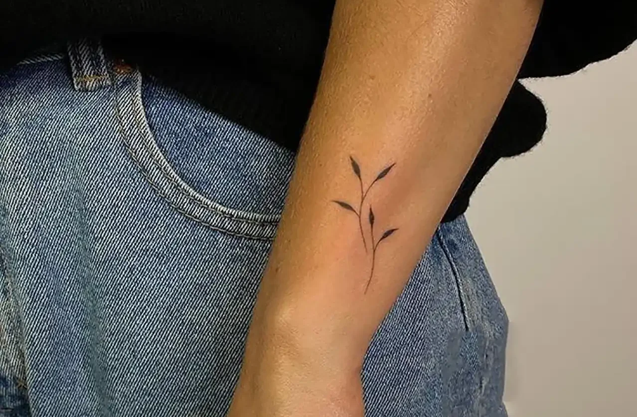 تاتو روی دست ساده + ایده های خفن و ساده برای طراحی تاتو روی دست مردانه و زنانه