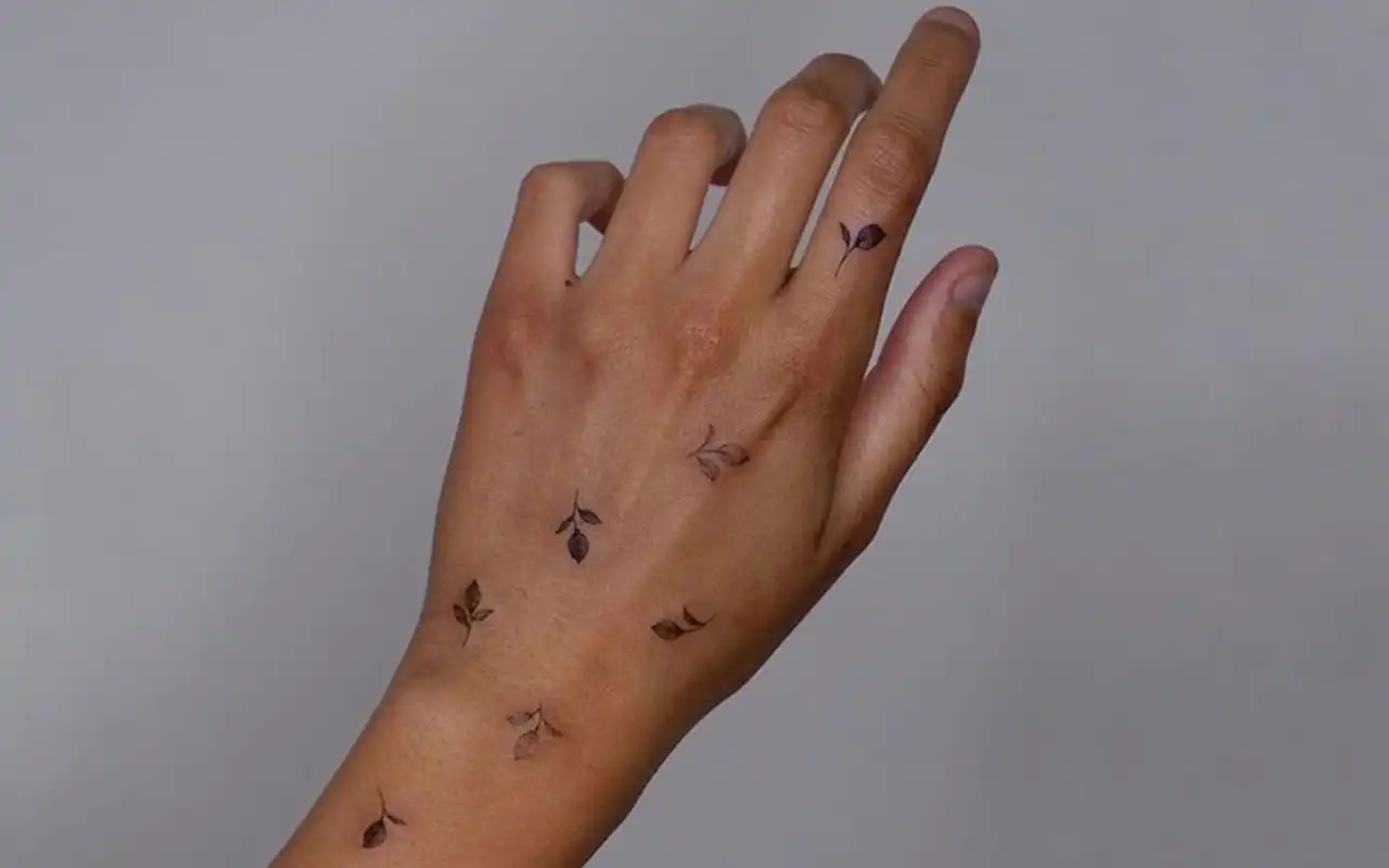 تاتو روی دست ساده + ایده های خفن و ساده برای طراحی تاتو روی دست مردانه و زنانه