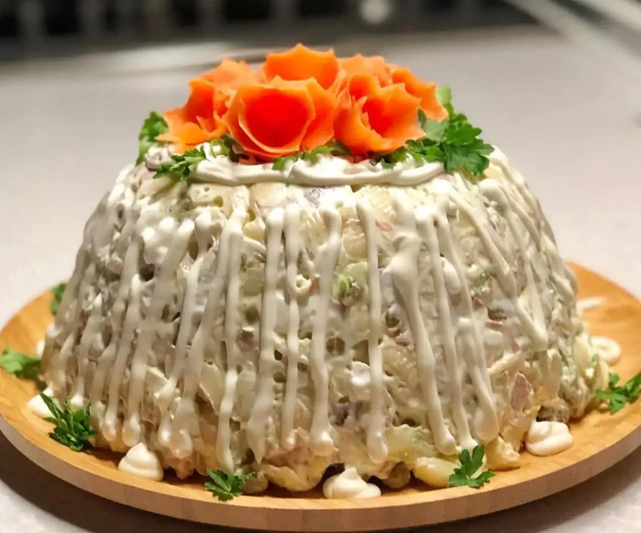 تزیین الویه ساده با گوجه و خیارشور با مدل های متفاوت و جذاب برای کدبانوها